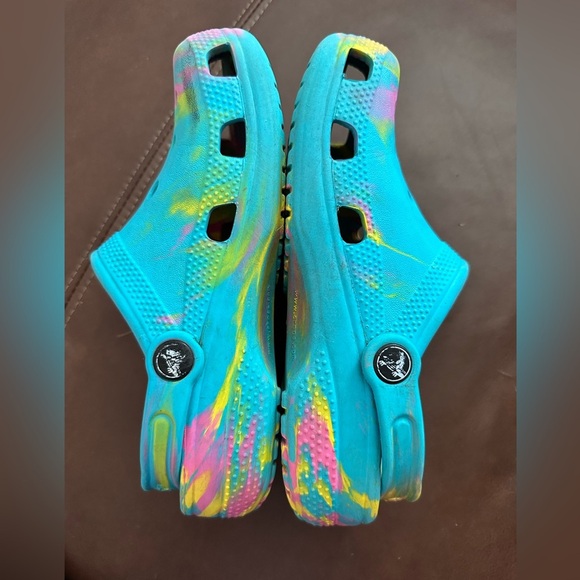 Kids Unisex Crocs Tye Dyed, Classic marbled size 2 - Picture 5 of 8